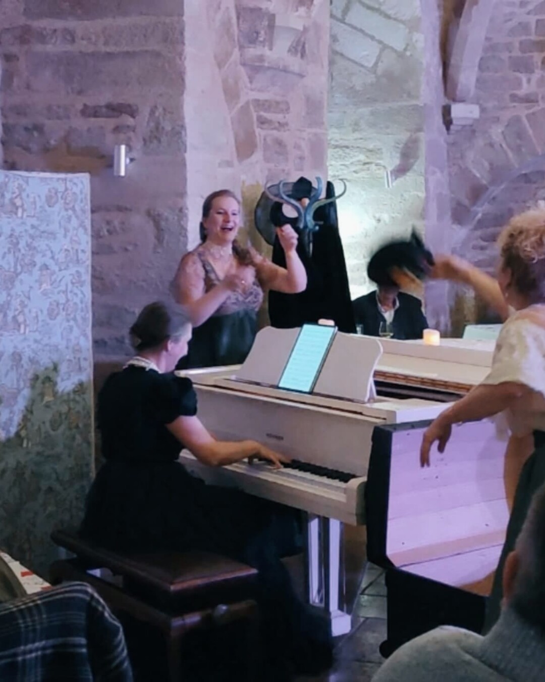 WhatsApp Image 2025-03-13 at 17.11.09 WhatsApp Image 2025-03-13 at 17.11.09